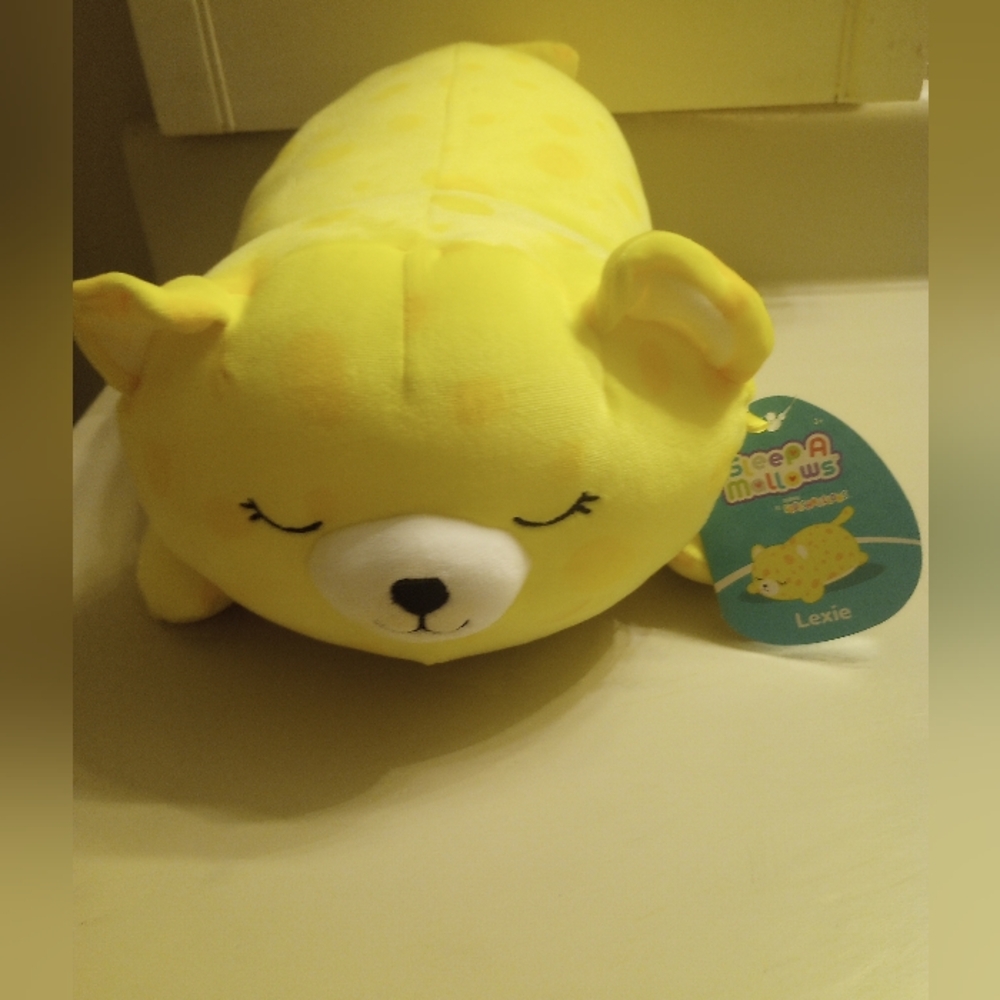 Sleepamellow Lexie Squishmallows Plush NWT